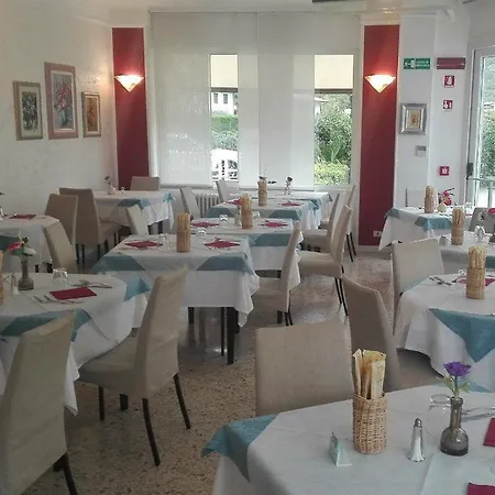 Hotel Angelini Torbole Sul Garda
